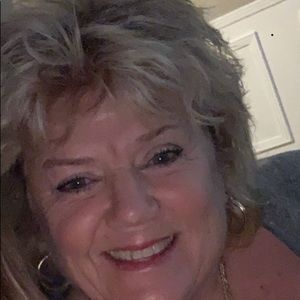 Meet your Posher, Cathy